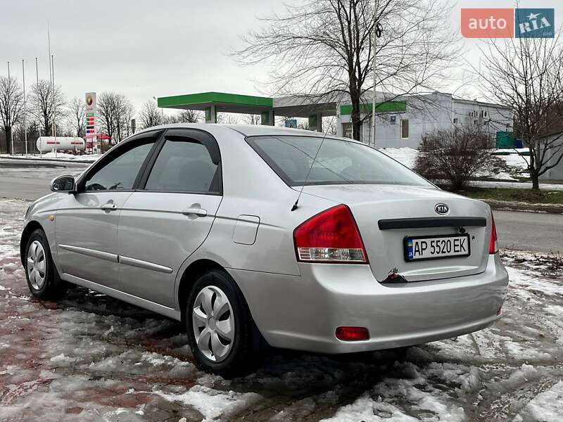 Седан Kia Cerato 2008 в Запорожье
