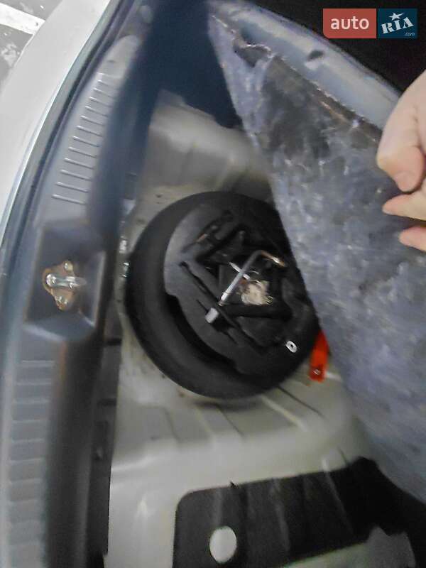 Седан Kia Cerato 2012 в Львове