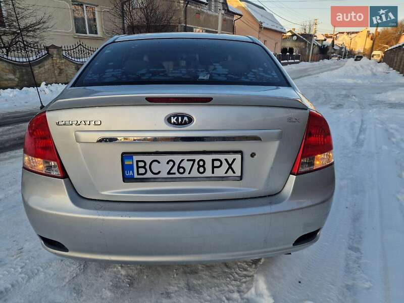 Седан Kia Cerato 2008 в Стрые фото 5 Седан Kia Cerato 2008 в Стрые
