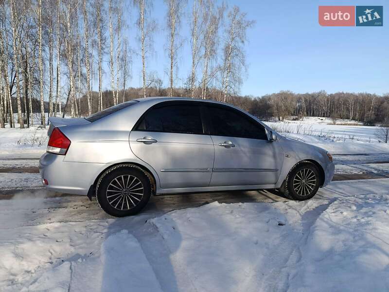 Седан Kia Cerato 2007 в Талалаевке