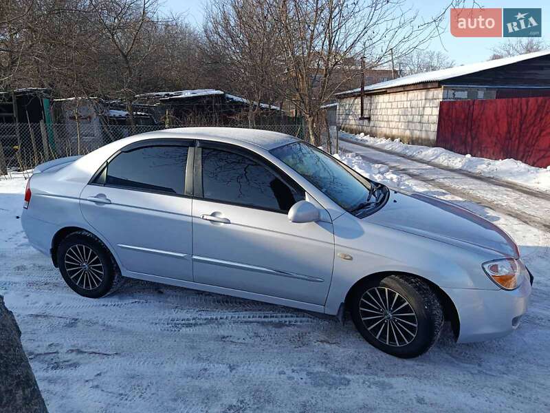 Седан Kia Cerato 2007 в Талалаевке