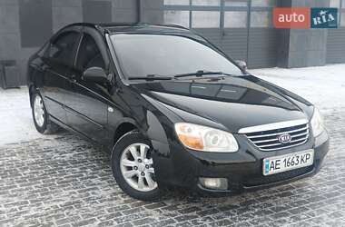 Седан Kia Cerato 2007 в Новому Бузі