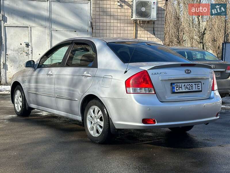 Седан Kia Cerato 2007 в Одессе