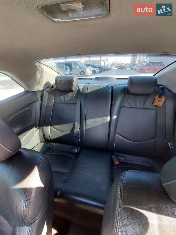 Купе Kia Cerato 2010 в Києві фото 14 Купе Kia Cerato 2010 в Києві