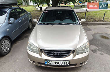 Хетчбек Kia Cerato 2004 в Харкові