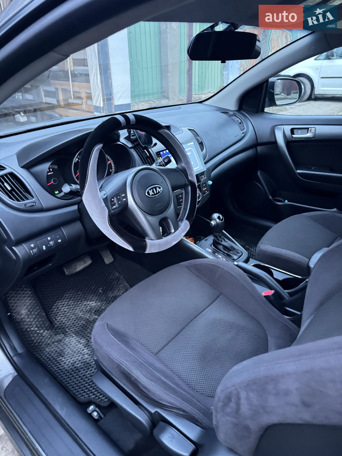 2011 Kia Cerato - мініатюра 11