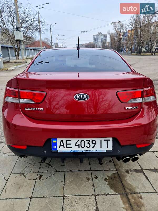 Купе Kia Cerato 2011 в Днепре