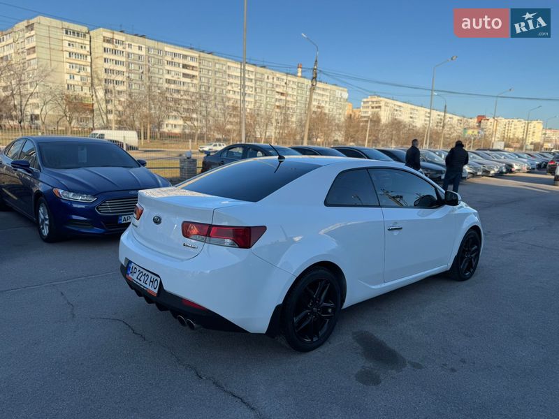 Купе Kia Cerato 2011 в Запорожье