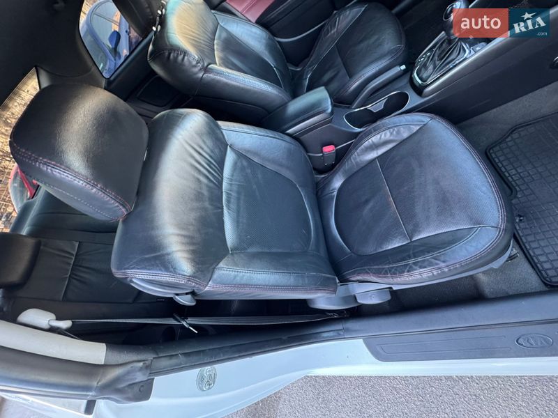 Купе Kia Cerato 2011 в Запорожье