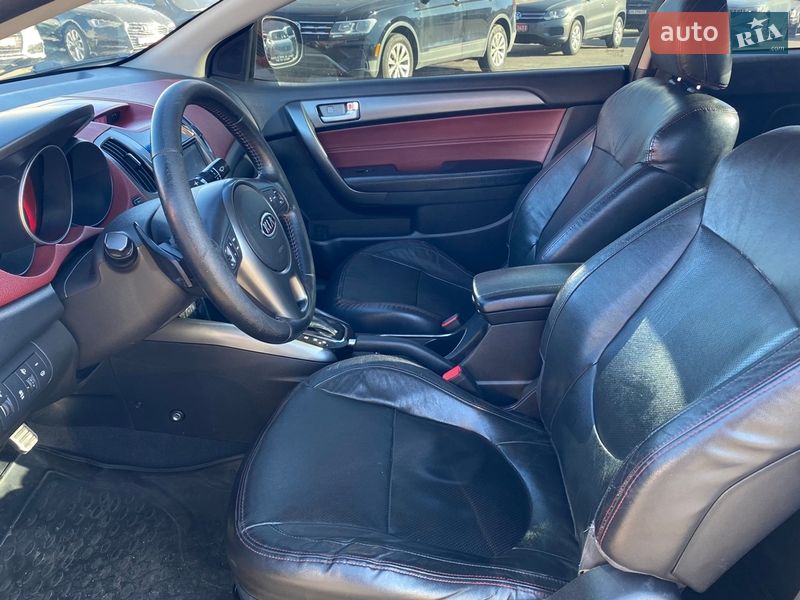 Купе Kia Cerato 2011 в Киеве