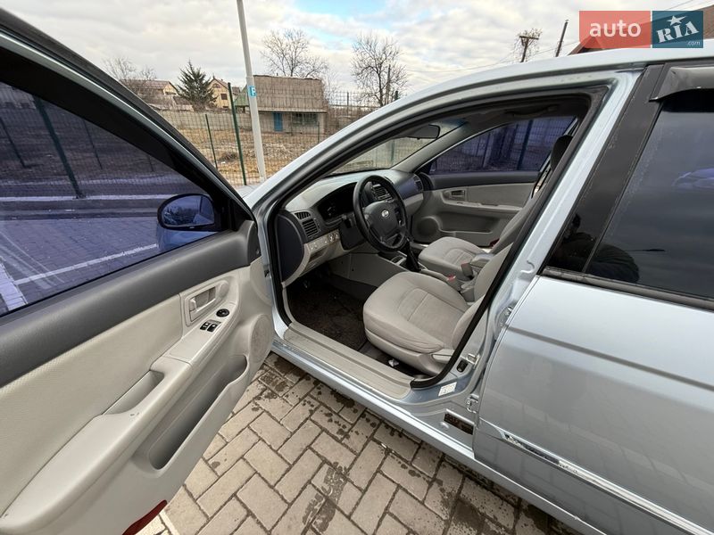 Седан Kia Cerato 2008 в Дніпрі