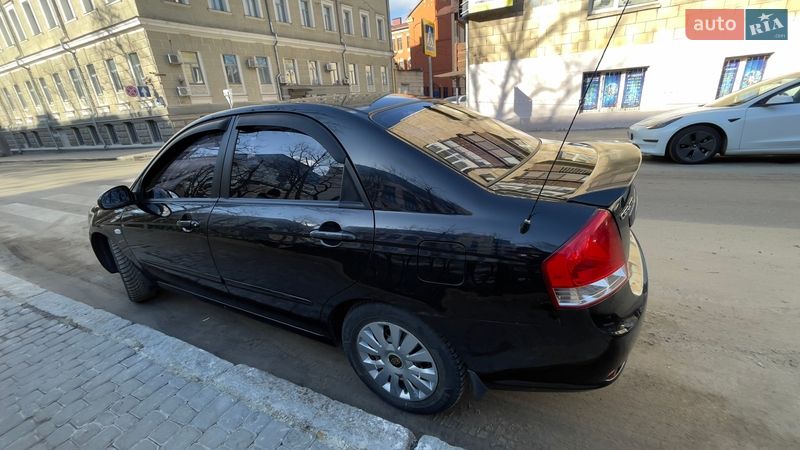 Седан Kia Cerato 2008 в Харькове