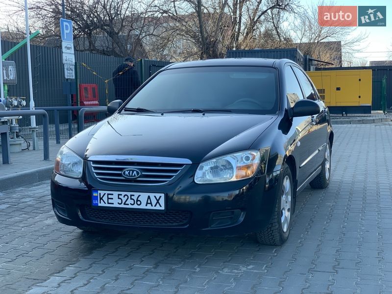 Седан Kia Cerato 2007 в Днепре