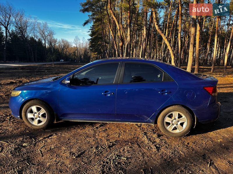 Седан Kia Cerato 2009 в Кропивницькому
