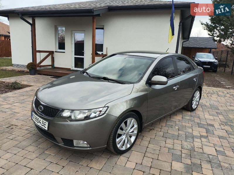 Kia Cerato 2012