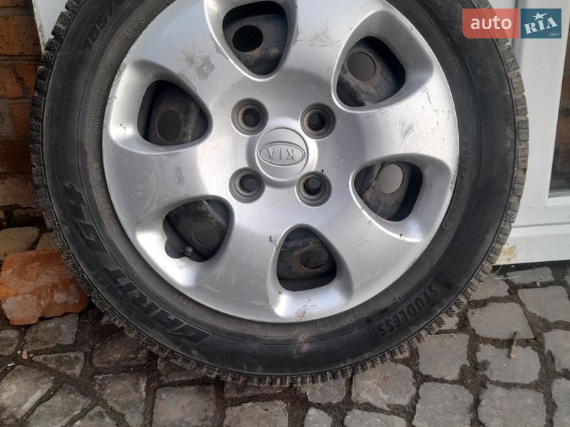 Седан Kia Cerato 2007 в Сумах