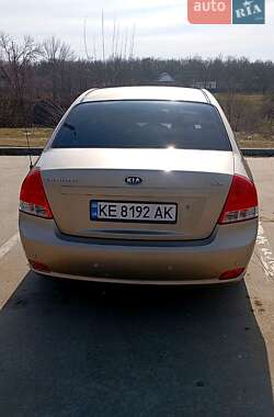 Седан Kia Cerato 2007 в Днепре