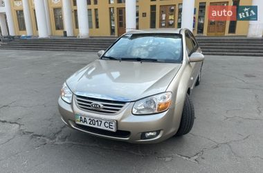 Седан Kia Cerato 2006 в Киеве