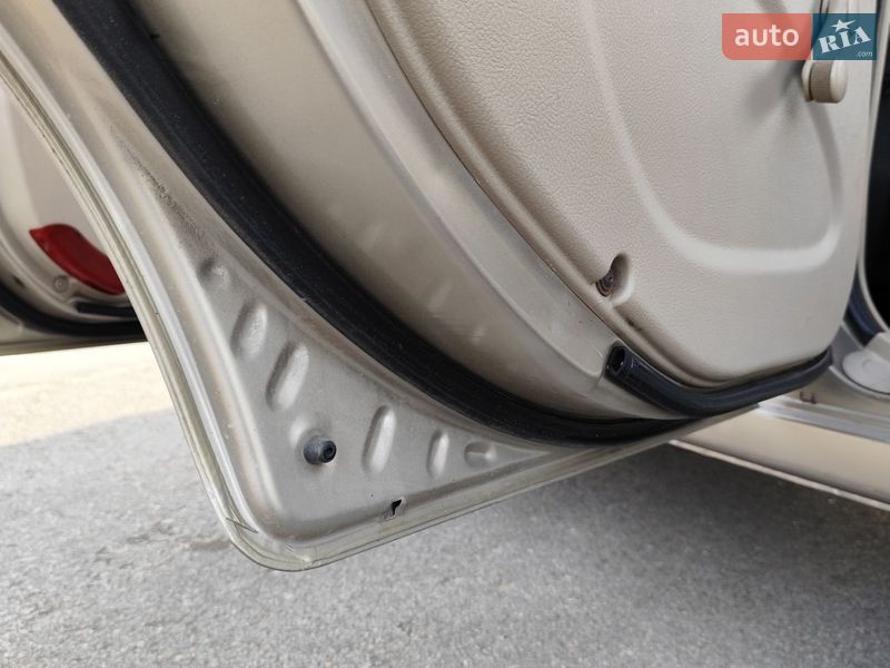 Седан Kia Cerato 2007 в Запоріжжі