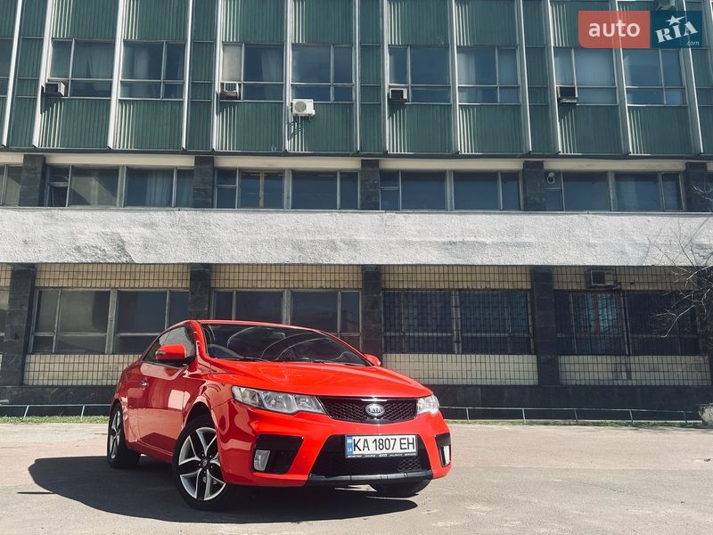 Купе Kia Cerato 2010 в Києві