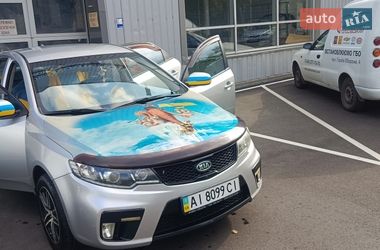Седан Kia Cerato 2009 в Киеве