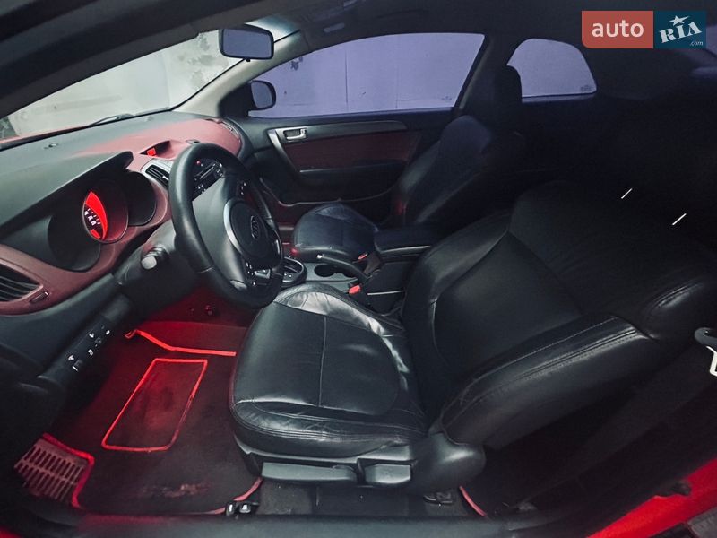 Купе Kia Cerato 2010 в Києві