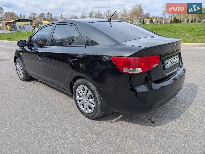 Седан Kia Cerato 2009 в Олександрії