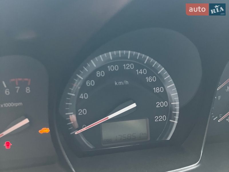 Седан Kia Cerato 2008 в Каменском