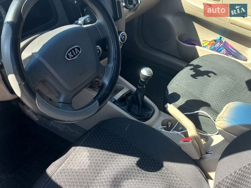 Седан Kia Cerato 2007 в Ірпені