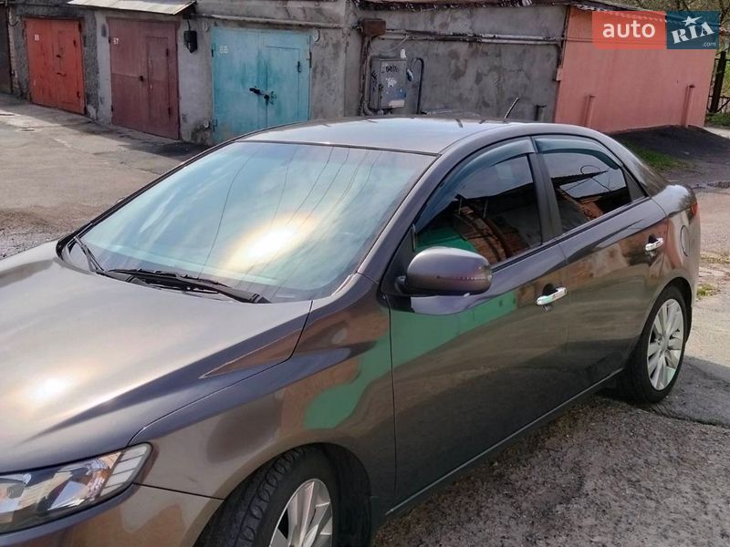 Kia Cerato 2011