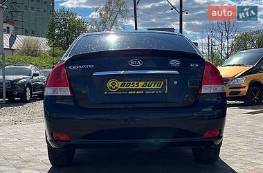 Седан Kia Cerato 2007 в Стрию