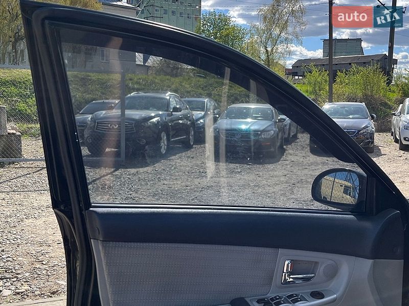 Седан Kia Cerato 2007 в Стрию