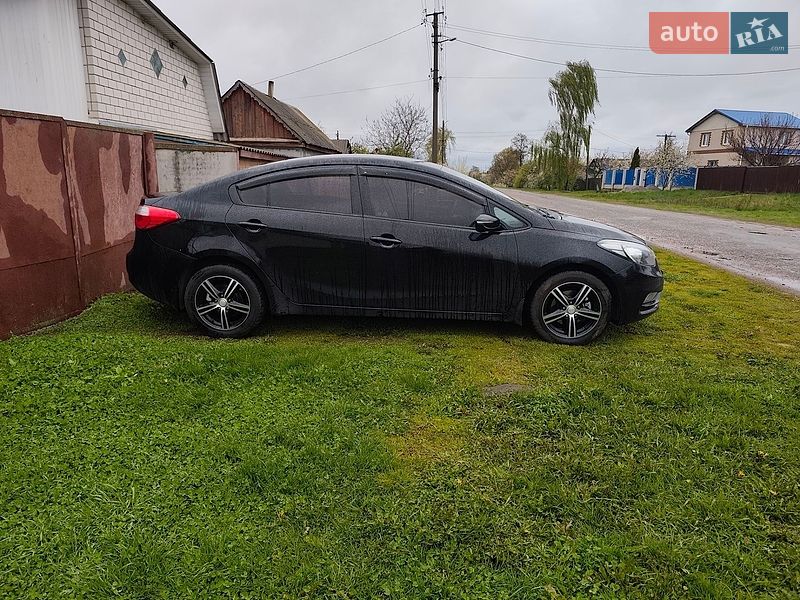 Kia Cerato 2013