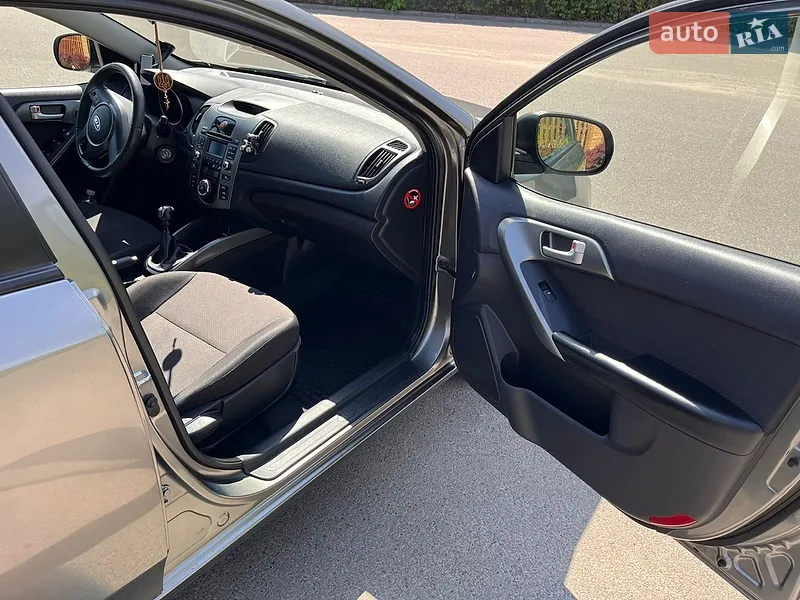 Kia Cerato 2012 VIN KNAFU411AC5960380 фото оголошення 6 з 42