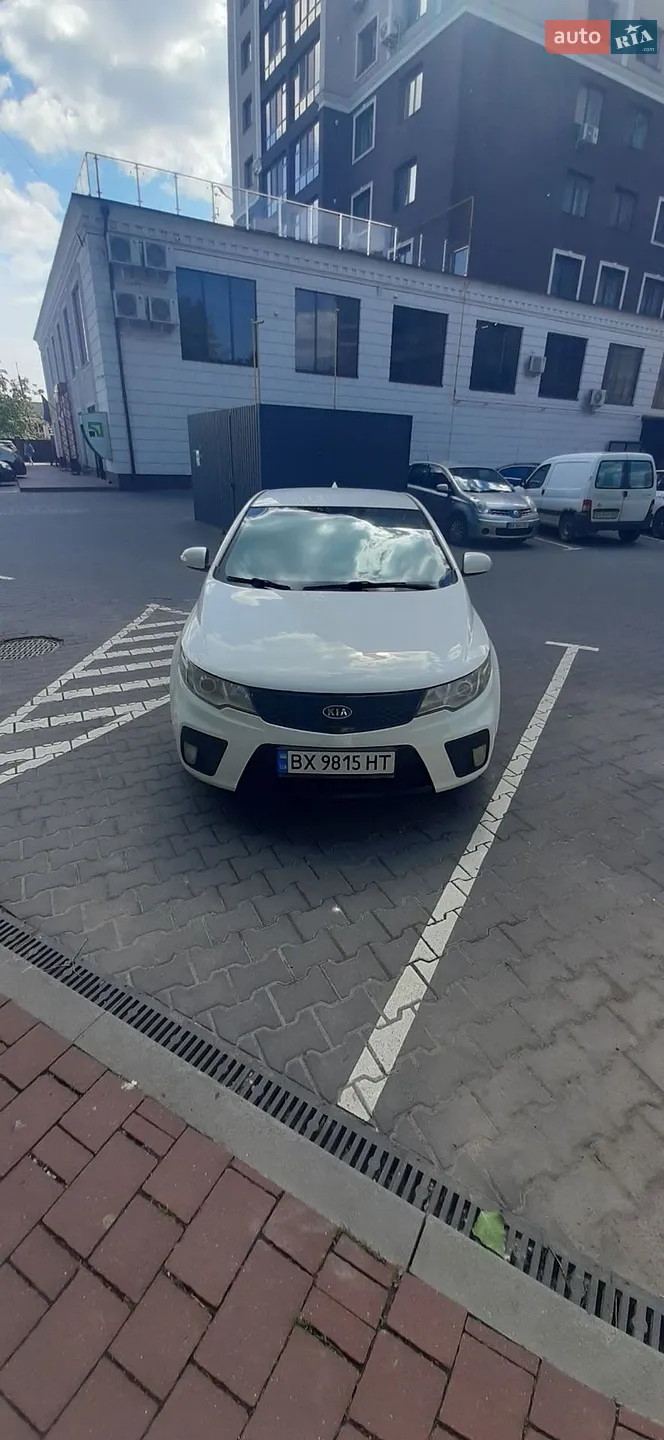 2010 Kia Cerato - мініатюра 6
