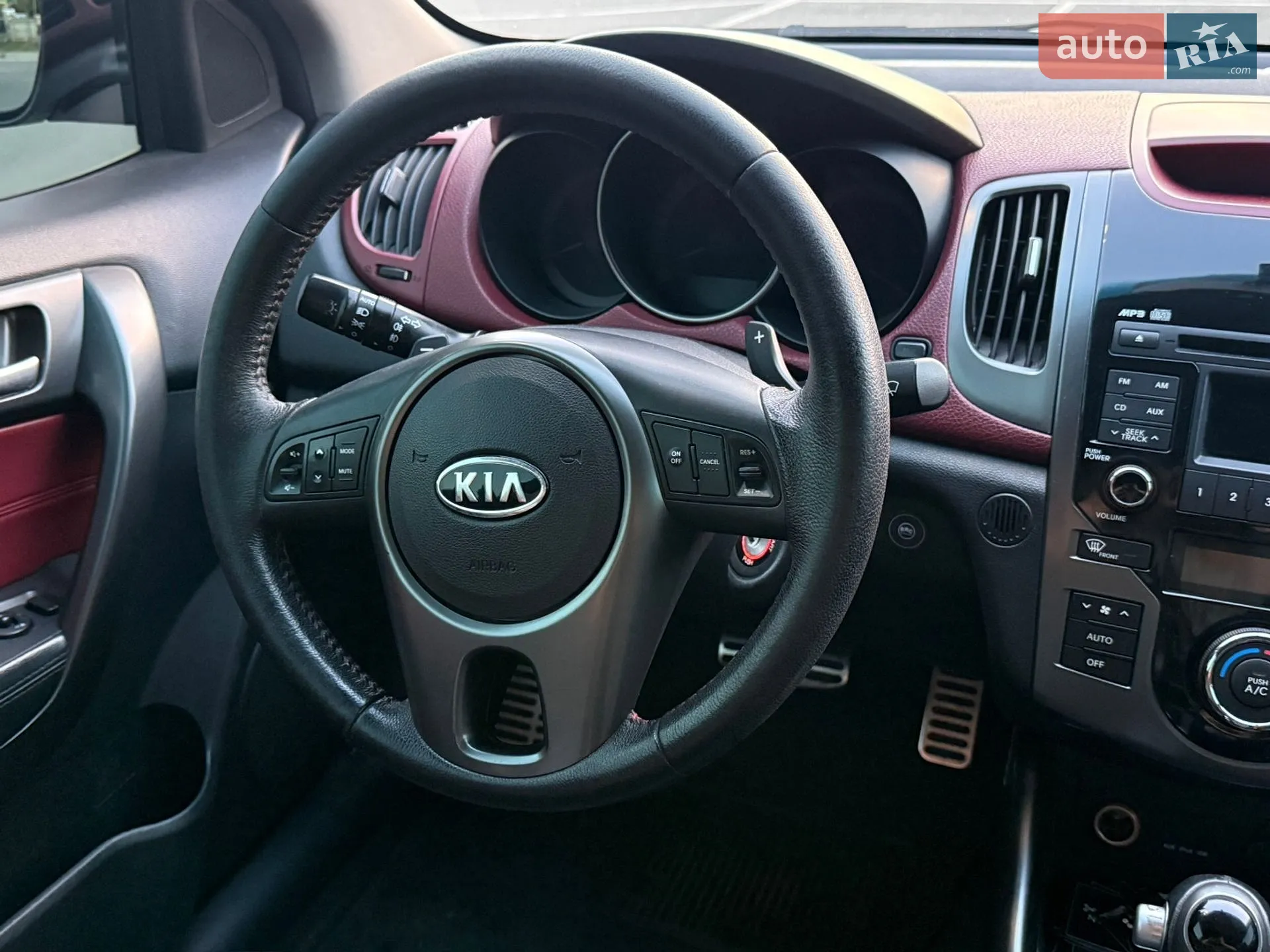 2011 Kia Cerato - мініатюра 21
