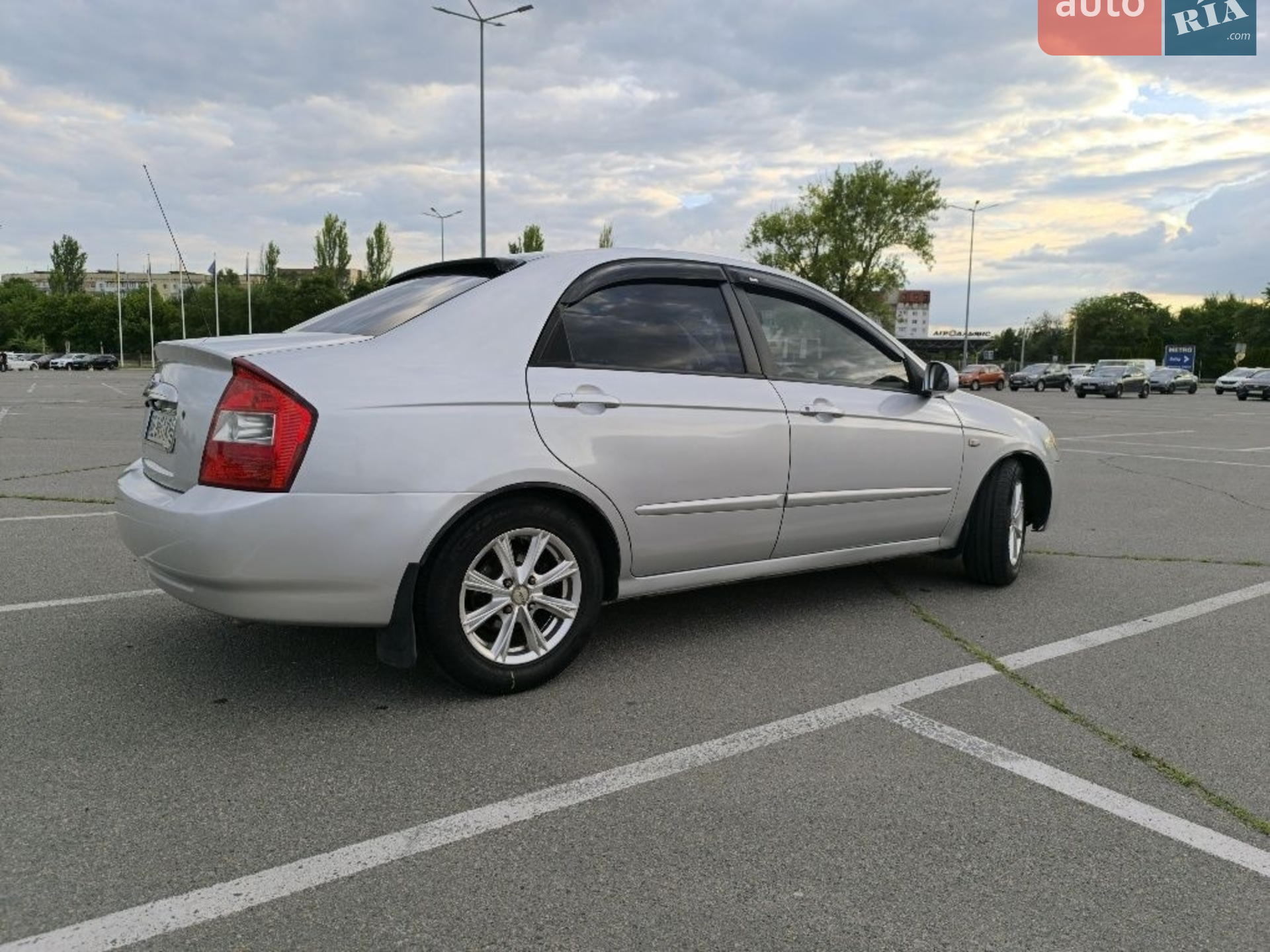 Kia Cerato 2005 VIN Y6LFE22225L000012 фото оголошення 4 з 5