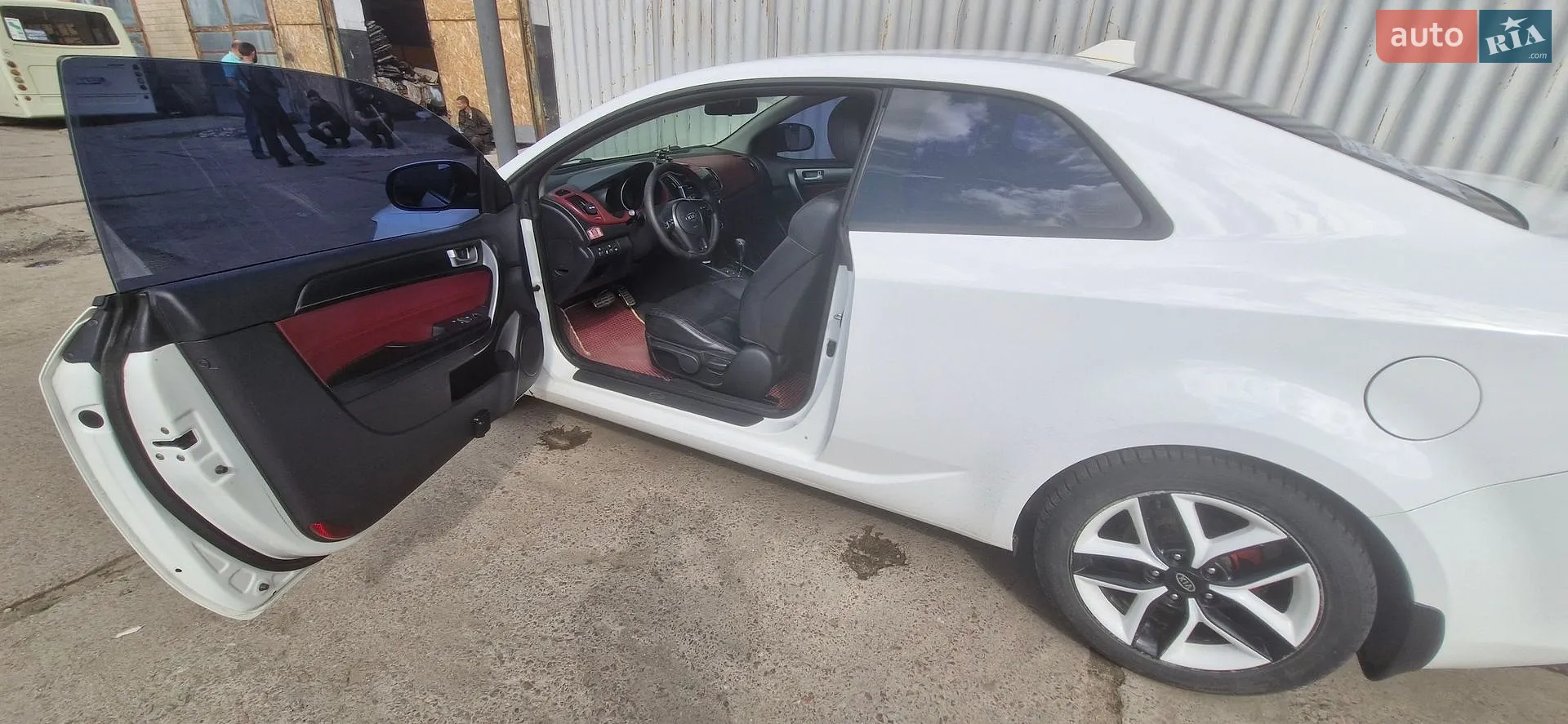 2010 Kia Cerato - мініатюра 4
