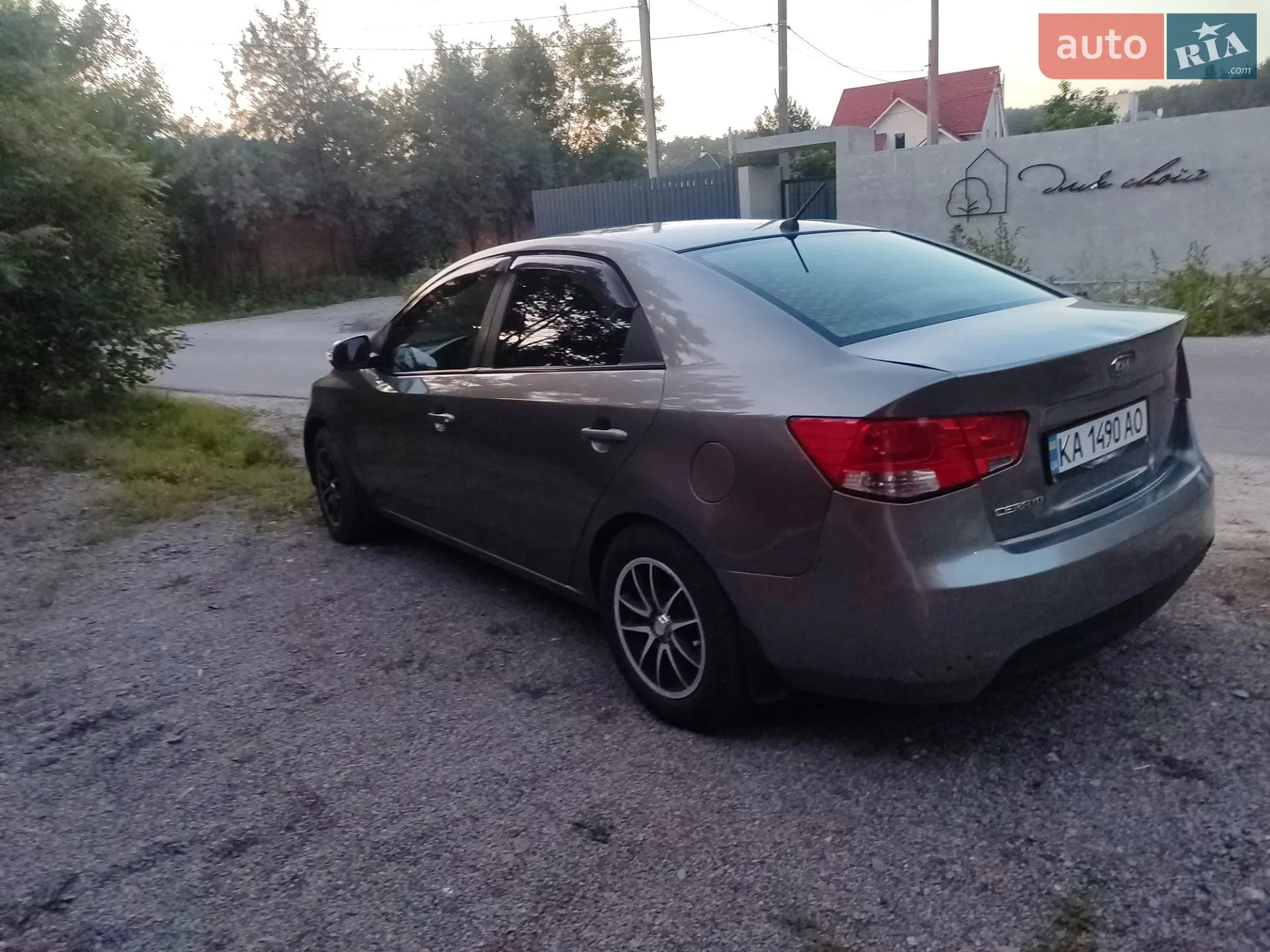 2010 Kia Cerato - мініатюра 3