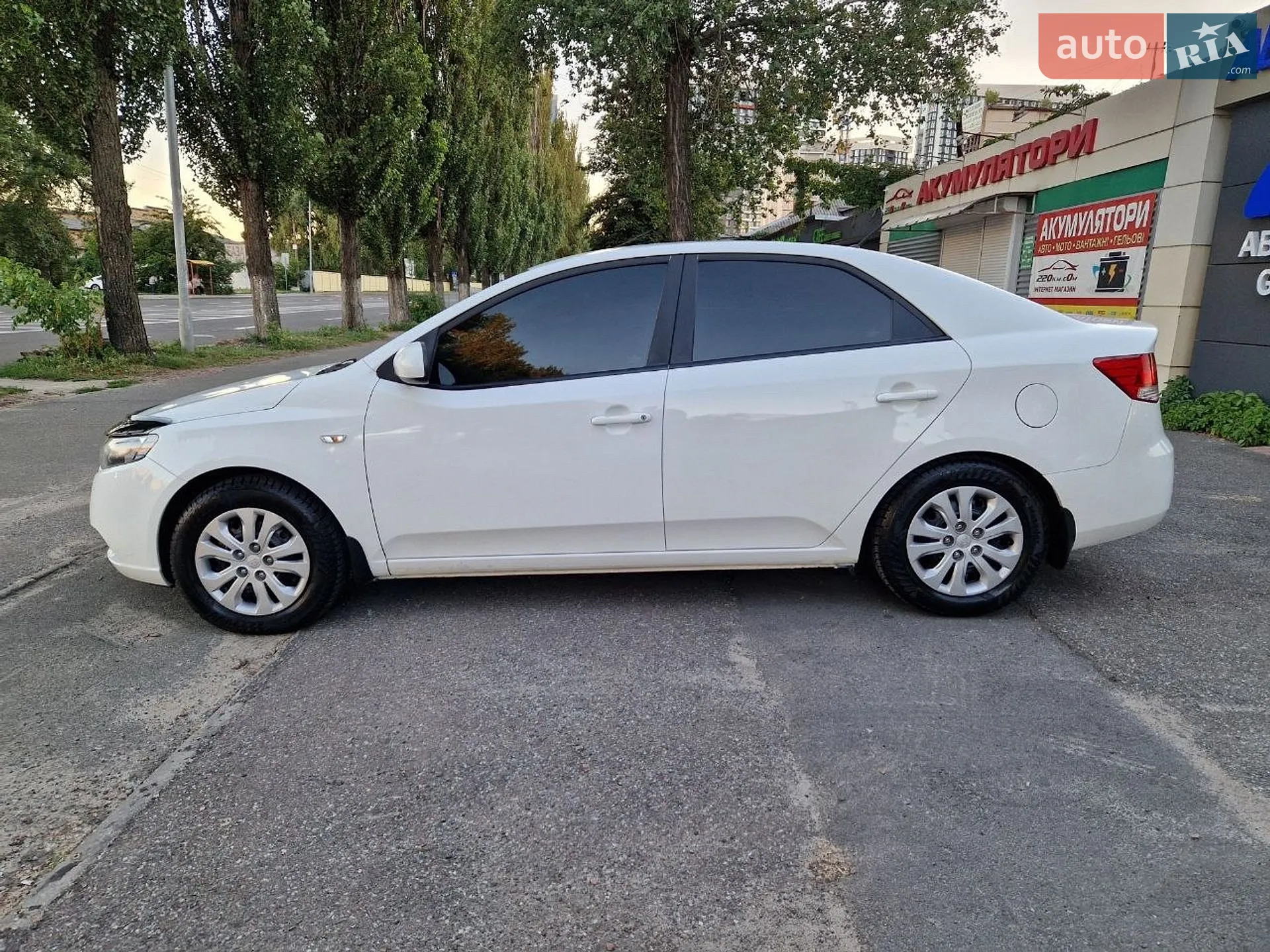 2012 Kia Cerato - мініатюра 10