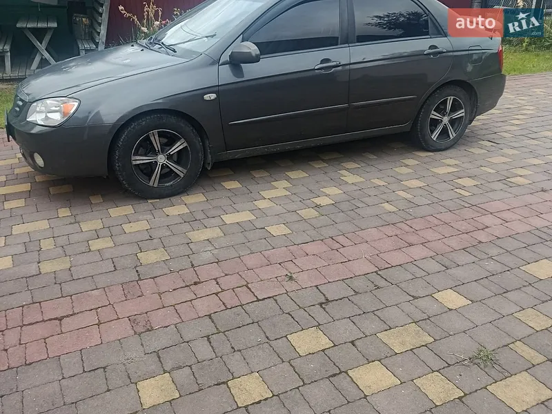 Kia Cerato 2006