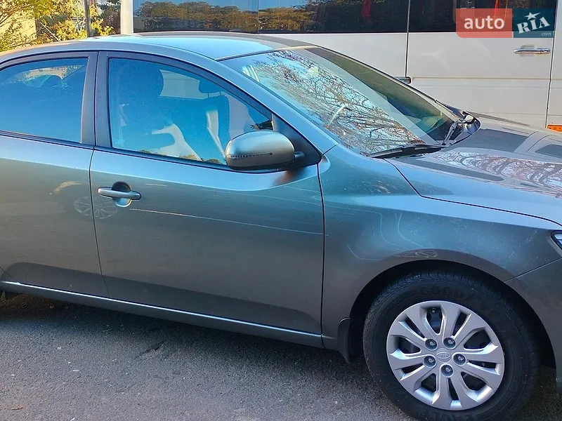 Kia Cerato 2011
