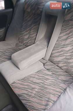 Седан Kia Clarus 1998 в 