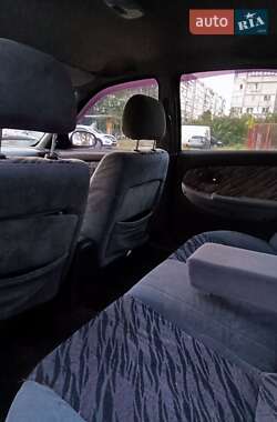 Седан Kia Clarus 1997 в 