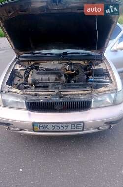 Седан Kia Clarus 1997 в 