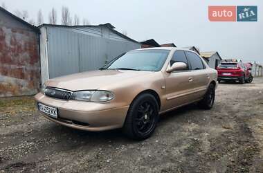 Седан Kia Clarus 1997 в Киеве