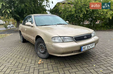 Седан Kia Clarus 1997 в Николаеве