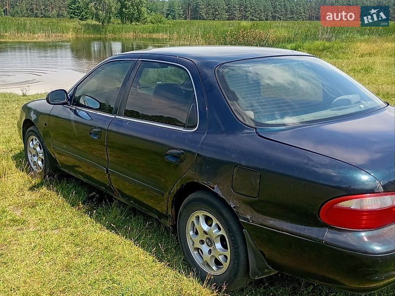Kia Clarus, photos from the listing