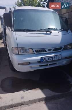 Микроавтобус Kia Cosmos 2001 в 