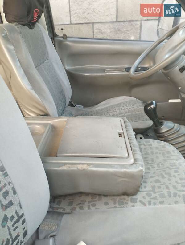 Микроавтобус Kia Cosmos 2001 в Днепре